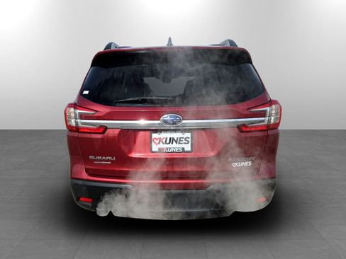 Used 2024 Subaru Ascent Premium w/ Convenience Package image 7