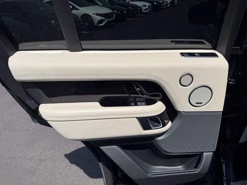 Used 2022 Land Rover Range Rover Westminster Edition AWD/4WD image 32