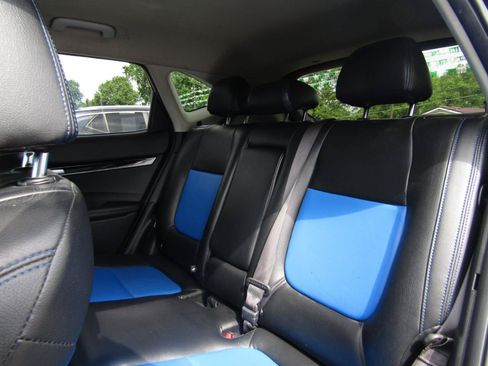 Used 2021 Kia Seltos S FWD image 19