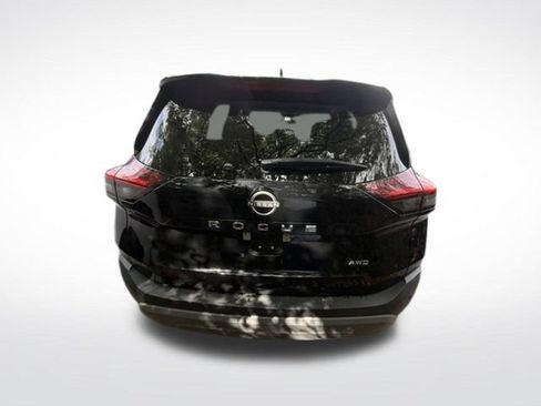 Used 2023 Nissan Rogue S AWD/4WD image 4