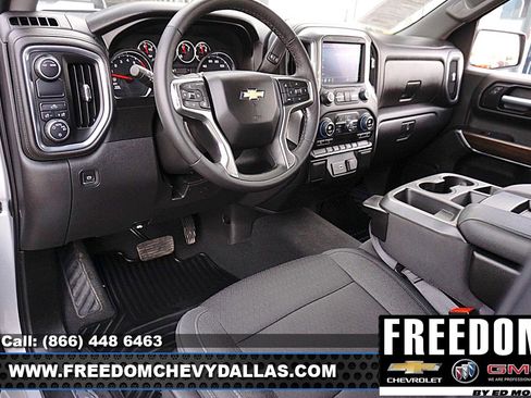 Used 2021 Chevrolet Silverado 1500 LT image 6