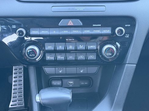 Used 2021 Kia Sportage S w/ S FWD Premium Package image 17