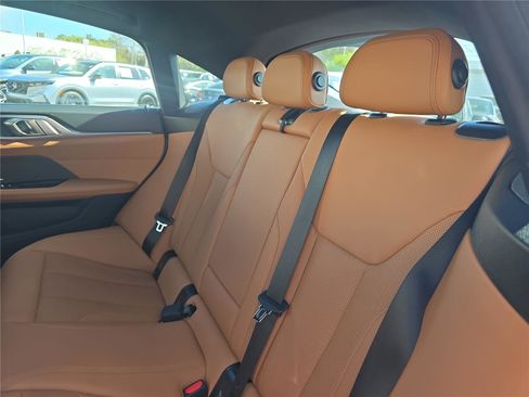 Used 2025 BMW M440i image 11