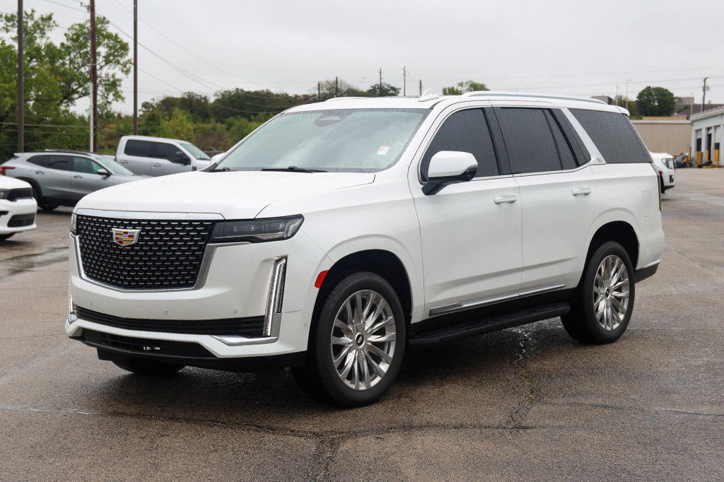 Used 2023 Cadillac Escalade Premium Luxury RWD image 6