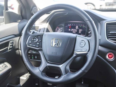 Certified 2023 Honda Passport TrailSport image 16