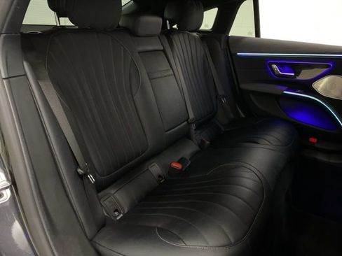 Used 2023 Mercedes-Benz EQS 580 4MATIC Sedan image 76
