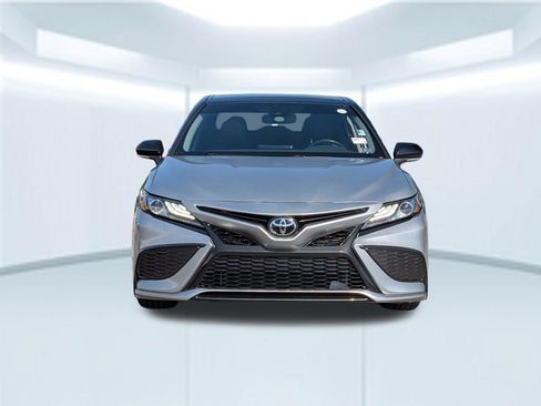 Used 2021 Toyota Camry XSE AWD/4WD image 10