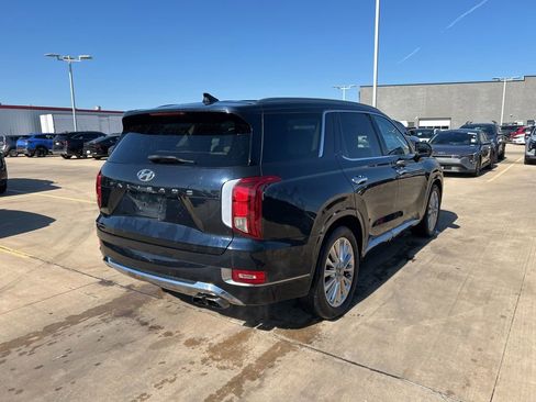 Used 2020 Hyundai Palisade Limited FWD image 3