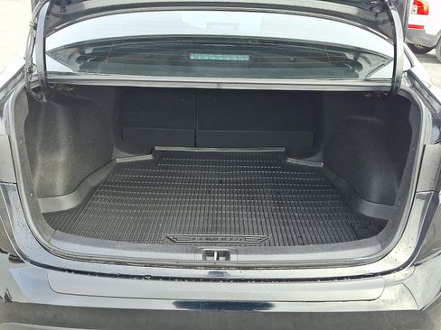 Used 2024 Toyota Corolla LE image 29