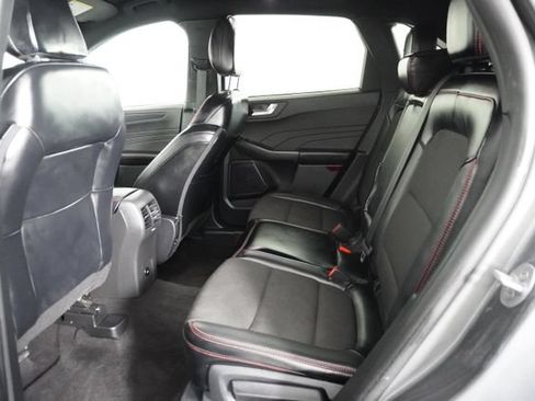 Used 2025 Ford Escape ST-Line FWD image 33