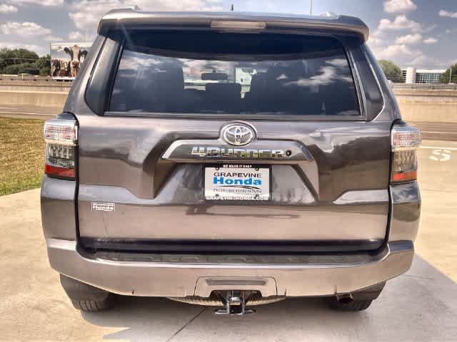 Used 2018 Toyota 4Runner SR5 Premium RWD image 6