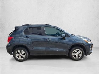 Used 2022 Chevrolet Trax LT w/ LT Convenience Package video 4