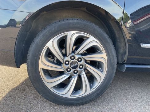 Used 2022 Lincoln Navigator L Reserve AWD/4WD image 9