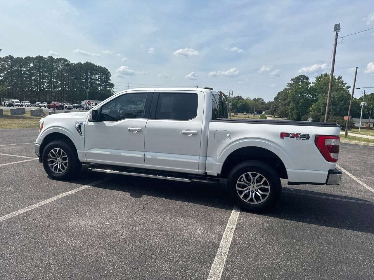 Used 2021 Ford F150 Lariat w/ Trailer Tow Package AWD/4WD image 10