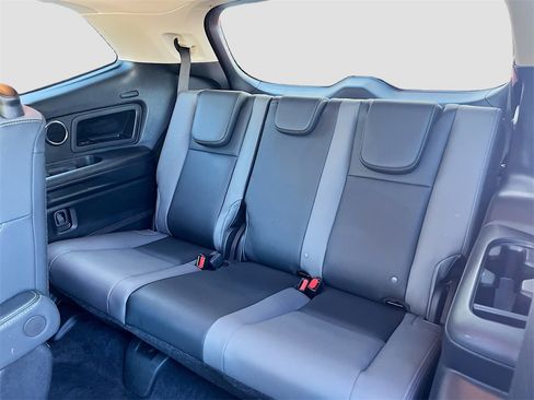 Used 2024 Subaru Ascent Onyx Edition Limited image 29