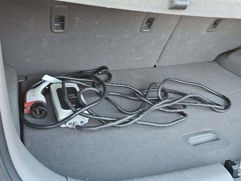 Used 2016 Kia Soul EV + w/ Sun & Fun Package image 5