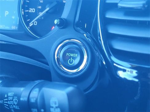 Used 2019 Mitsubishi Outlander 4WD Plug-In Hybrid image 27