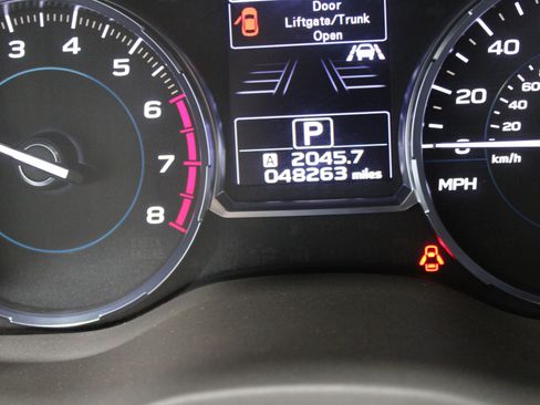 Used 2018 Subaru Forester 2.5i Limited image 12