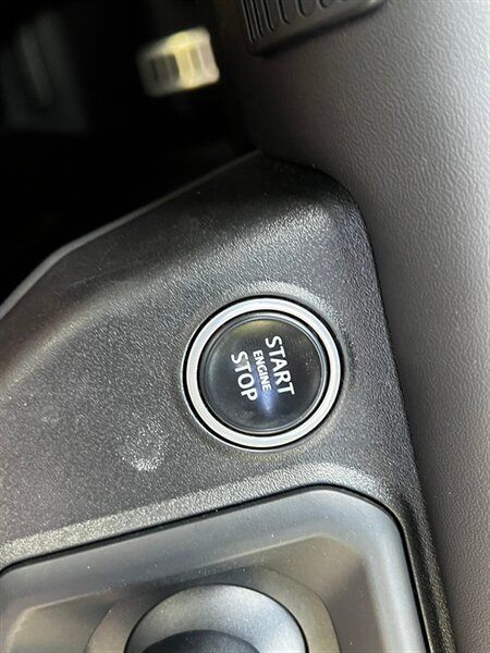 Used 2021 Land Rover Defender 110 X AWD/4WD image 35