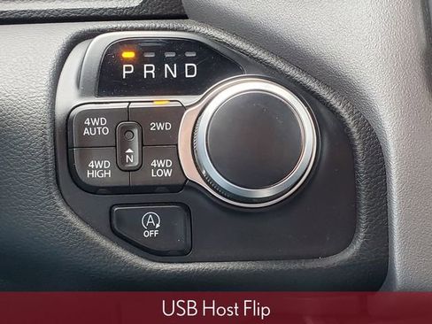 Used 2023 RAM 1500 Big Horn image 32