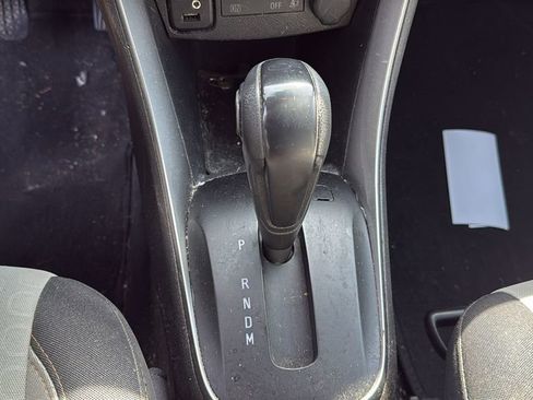 Used 2019 Chevrolet Trax LS w/ Tint and Cruise Package image 10