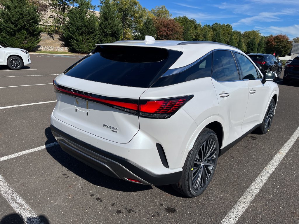 New 2026 Lexus RX 350 Premium Plus AWD/4WD image 3