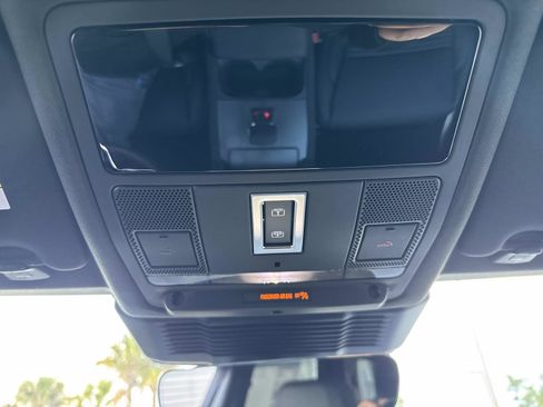 New 2026 Land Rover Discovery Sport Landmark image 28