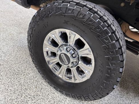 Used 2019 Ford F250 Lariat w/ Lariat Ultimate Package image 76