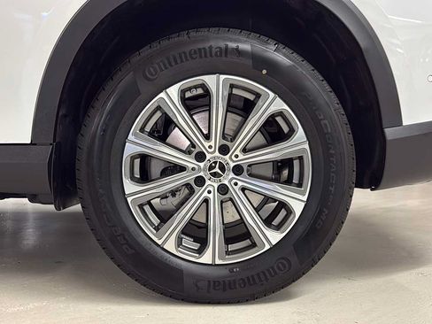 New 2026 Mercedes-Benz GLC 300 4MATIC image 11