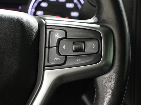 Used 2021 Chevrolet Silverado 1500 LT RWD image 10