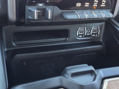 Used 2023 RAM 2500 Limited image 22