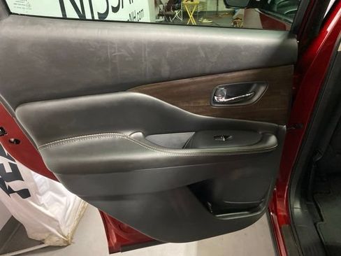 Certified 2023 Nissan Murano Platinum w/ Cargo Package AWD/4WD image 23
