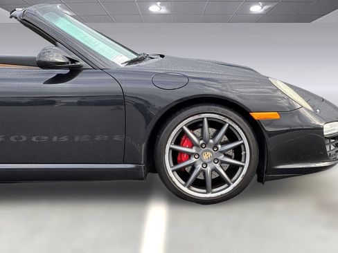 Used 2009 Porsche 911 Carrera S image 32