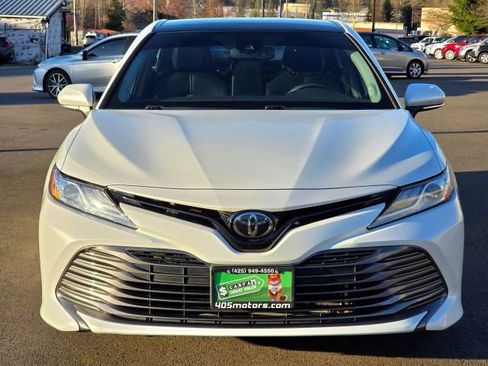 Used 2020 Toyota Camry XLE w/ Navigation Package AWD/4WD image 2