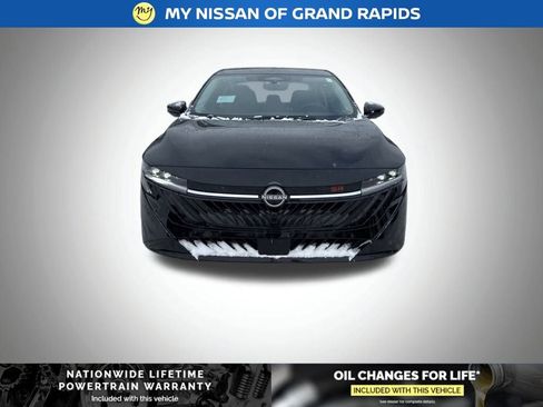 New 2026 Nissan Sentra SR image 12