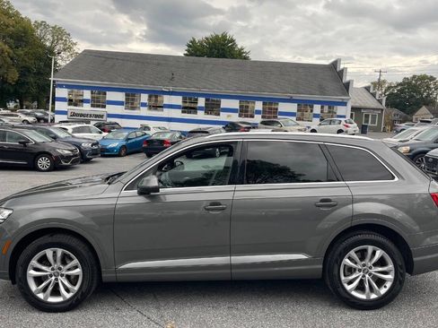 Used 2017 Audi Q7 3.0T Premium Plus image 3