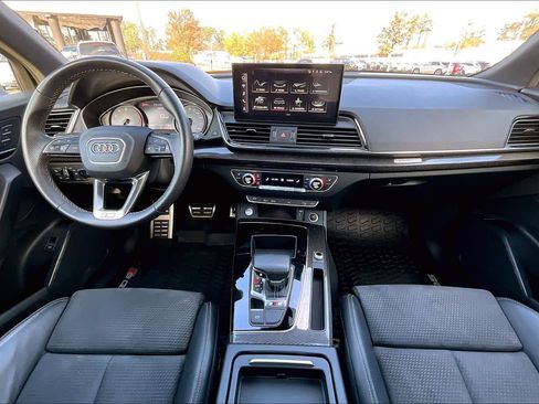 Used 2022 Audi SQ5 Premium image 15