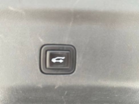 Used 2024 GMC Yukon XL Denali w/ Max Trailering Package AWD/4WD image 7