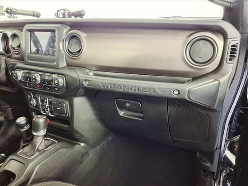 Used 2020 Jeep Wrangler Unlimited Sport image 8