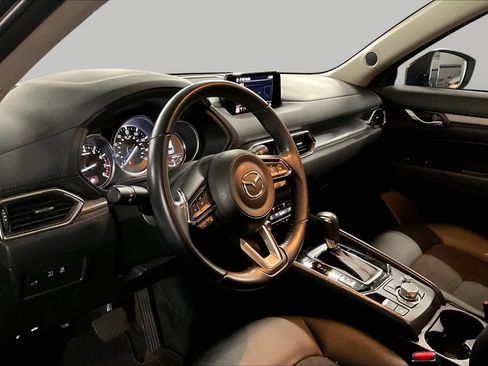 Used 2019 MAZDA CX-5 Touring FWD image 17