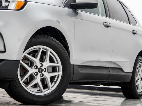 Used 2023 Ford Edge SEL AWD/4WD image 3
