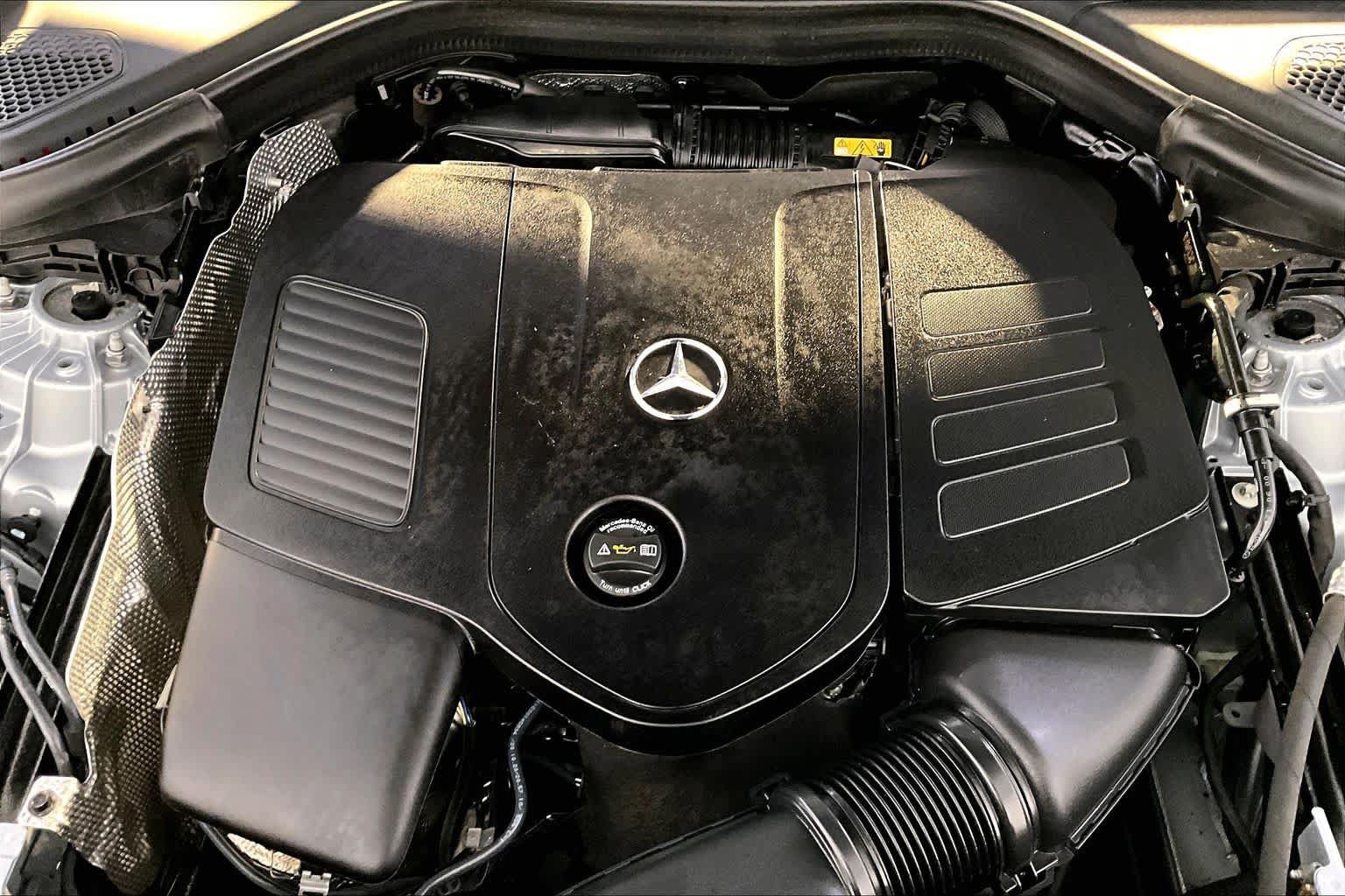 Certified 2024 Mercedes-Benz GLC 300 4MATIC image 31