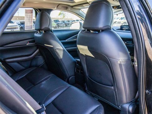 Used 2024 MAZDA CX-30 AWD 2.5 S w/ Premium Package image 19