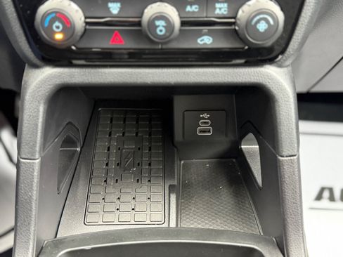 Used 2024 Ford Ranger XLT AWD/4WD image 8