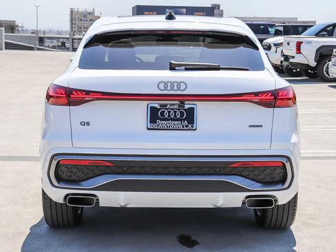 New 2025 Audi Q5 Prestige image 5