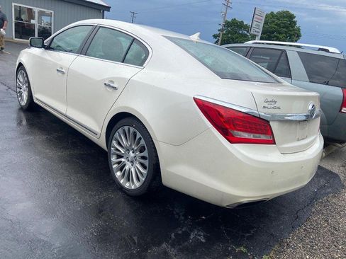 Used 2014 Buick LaCrosse Premium w/ Driver Confidence Package FWD image 4