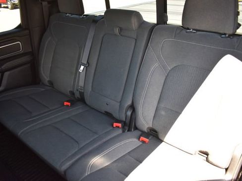 Used 2021 RAM 1500 Big Horn AWD/4WD image 21