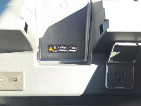 New 2026 GMC Sierra 3500 Denali Ultimate image 38