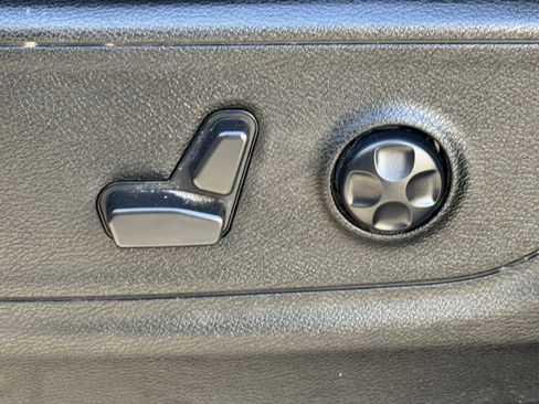 Certified 2021 RAM 1500 Big Horn image 18