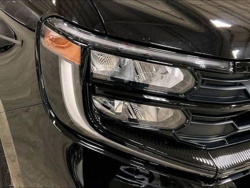 Certified 2025 Ford Expedition Max Active image 28